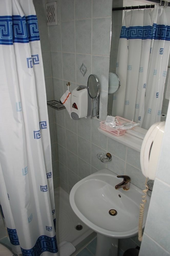ホテル カルパツィ バイア·マーレ エクステリア 写真